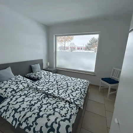 Am Ostseekuestenradweg Apartament Stralsund